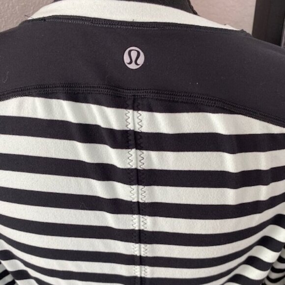 LULULEMON Run Reflect Black Sea Stripe Mint Long Sleeve - Picture 10 of 13